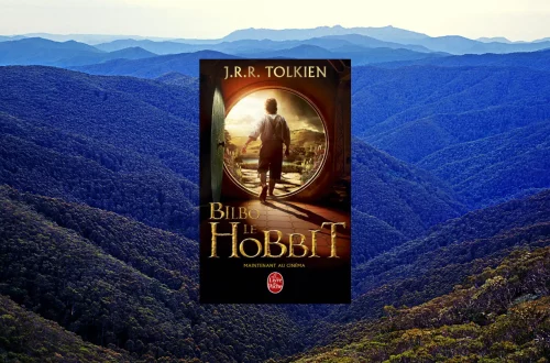 Couverture du roman fantasy "Bilbo le Hobbit" de J.R.R. Tolkien. Chronique de Charlène Malandain.