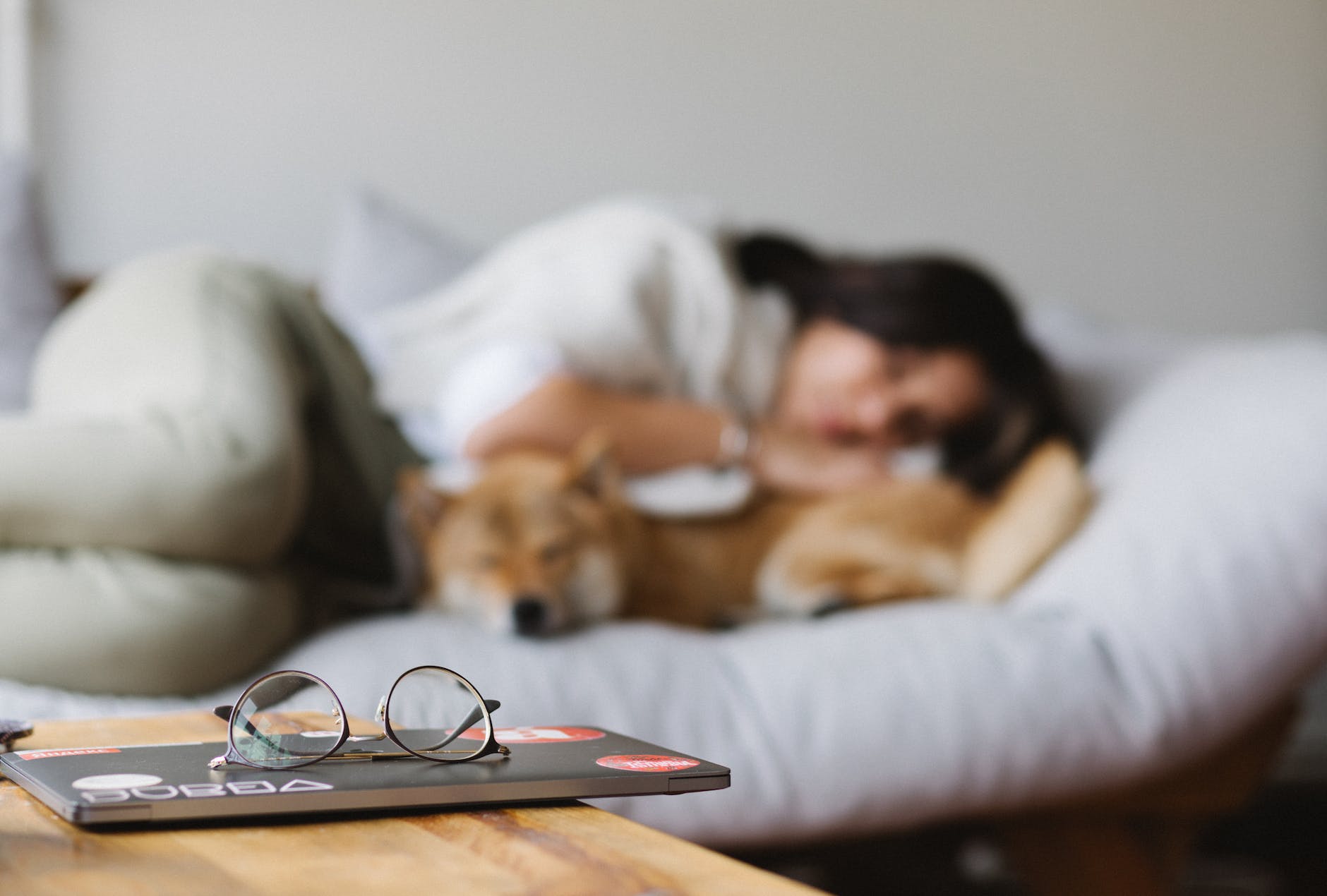 7 raisons pour passer moins de temps sur les réseaux sociaux.