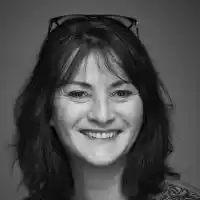 Avis de Laure Gombault, pour l'interview de Charlène Malandain, rédactrice web culturelle et blogueuse littéraire freelance. 