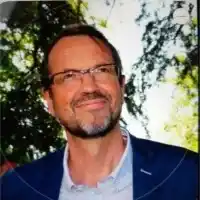 Avis de l'auteur d'aphorismes Bernard Barraud sur les services de rédaction web de Charlène Malandain.